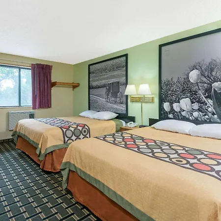 Super 8 By Wyndham Twinsburg/Cleveland Area-2